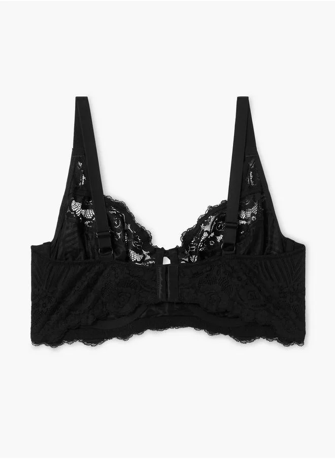 Aadaraya Aadaraya Laced Bra with Hook and Eye Closure