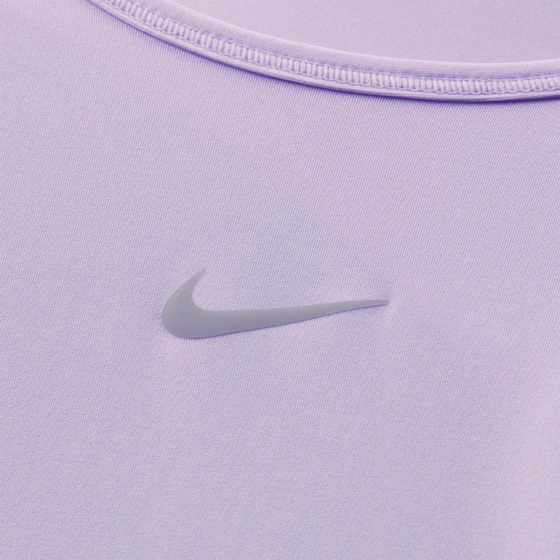 Nike Women's One Classic Dri-FIT Cropped Twist Top
