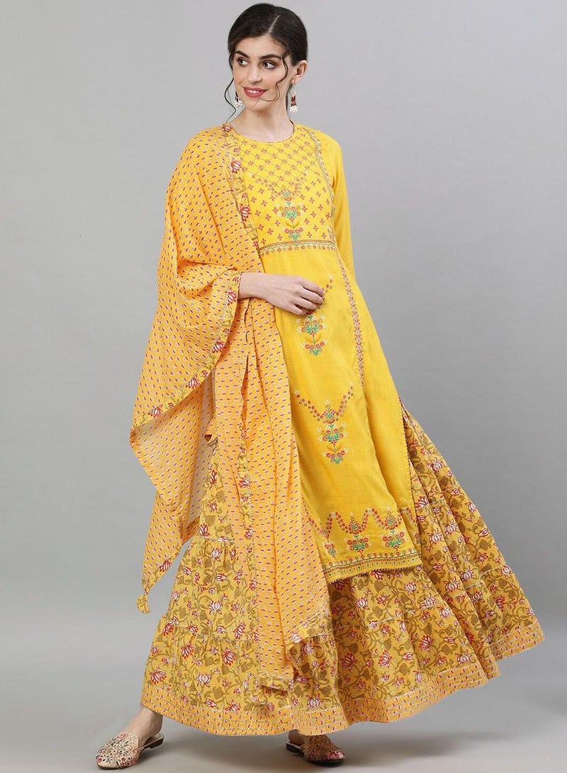 ISHIN Women's Yellow Rayon Embroidered Tunic Full Length Casual Straight Fit Kurta Set  - Image 1