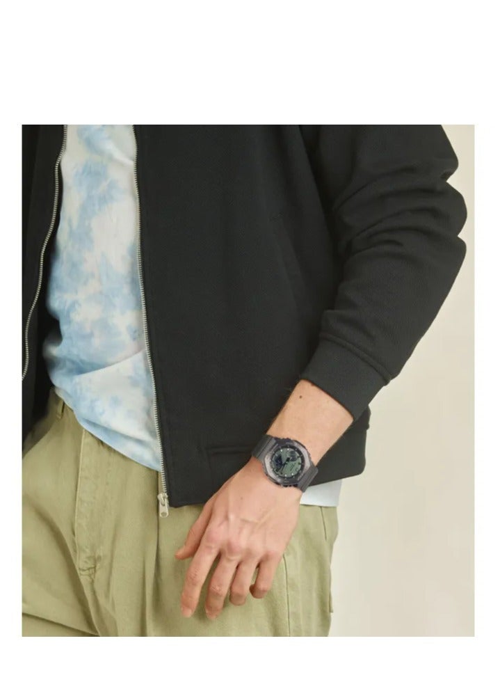 كاسيو ساعة كاسيو جي شوك للرجال باللون الأخضر، تناظرية/رقمية، التوقيت العالمي GM-2100B-3A - Image 2