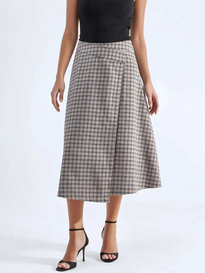 هيكاب تنورة ميدي كاروهات بخصر عالٍ