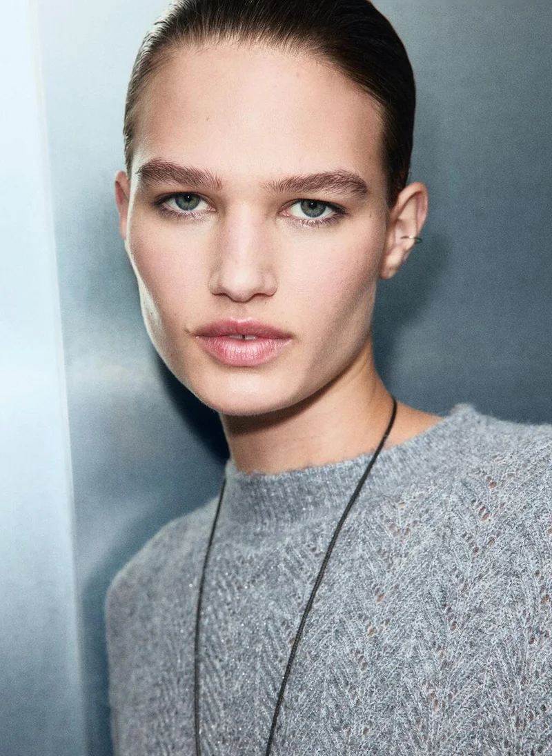 مانجو كنزة محبوكة بخيوط لامعة