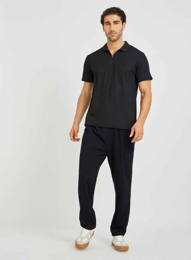 ستايلي تيشيرت بولو رجالي أسود بسحاب أمامي ومقاس مريح - Image 2