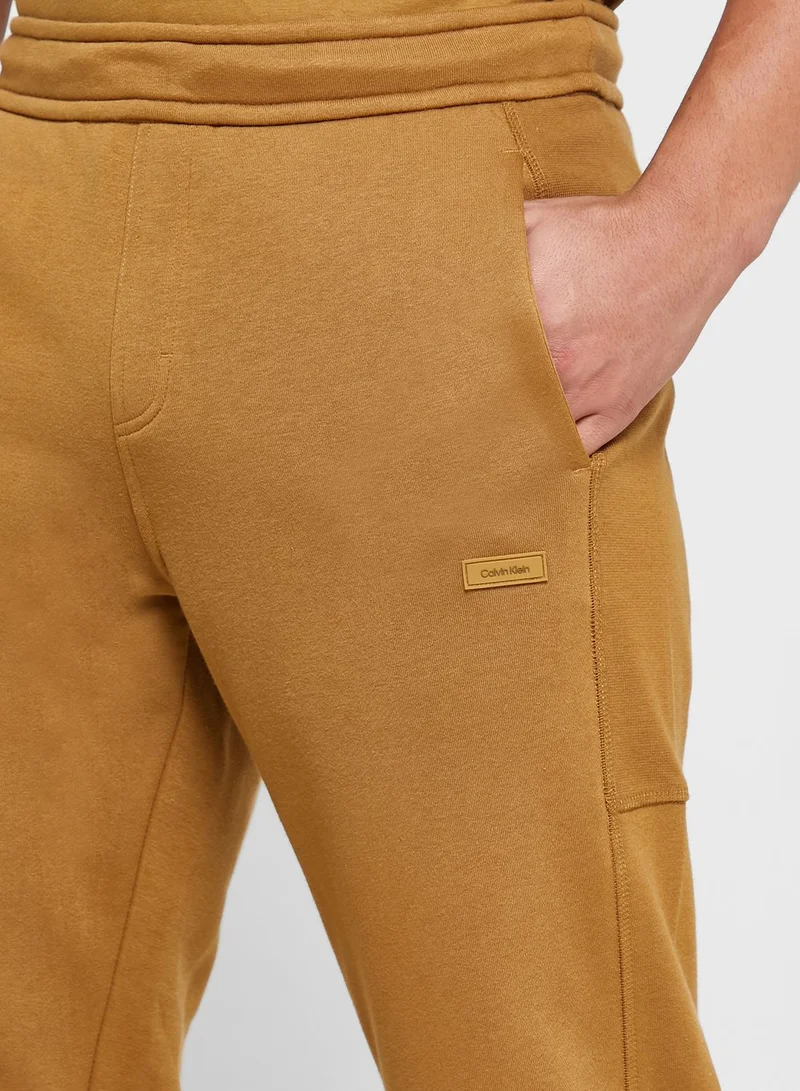 CALVIN KLEIN Essential Sweatpants