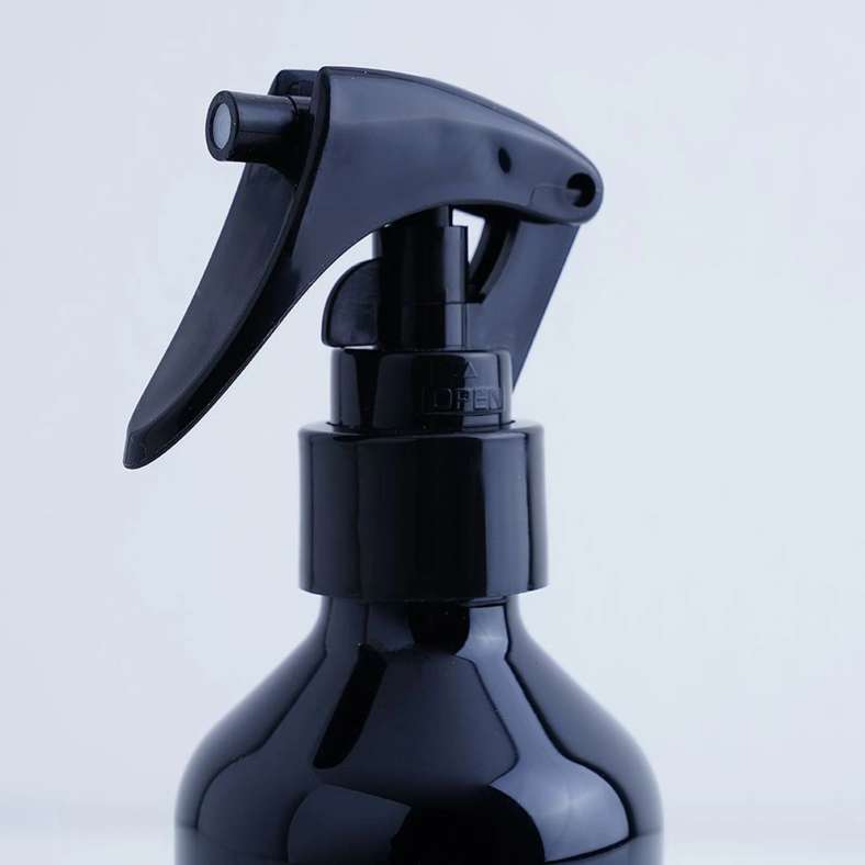Pan Home MAHAGONY-TEAKWOOD ROOM SPRAY 180ML - 111SGO9900128 - Image 3