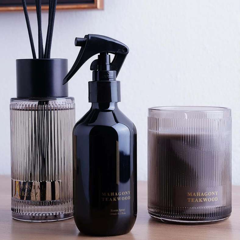 Pan Home MAHAGONY-TEAKWOOD ROOM SPRAY 180ML - 111SGO9900128 - Image 1