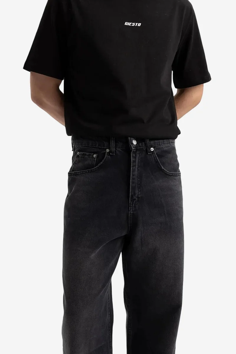 Giesto Charcoal Grey GIESTO Relaxed Fit Straight Leg Jeans for Men | Best Price UAE