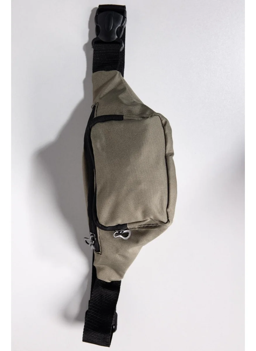 Tudors Unisex Khaki Waist Bag