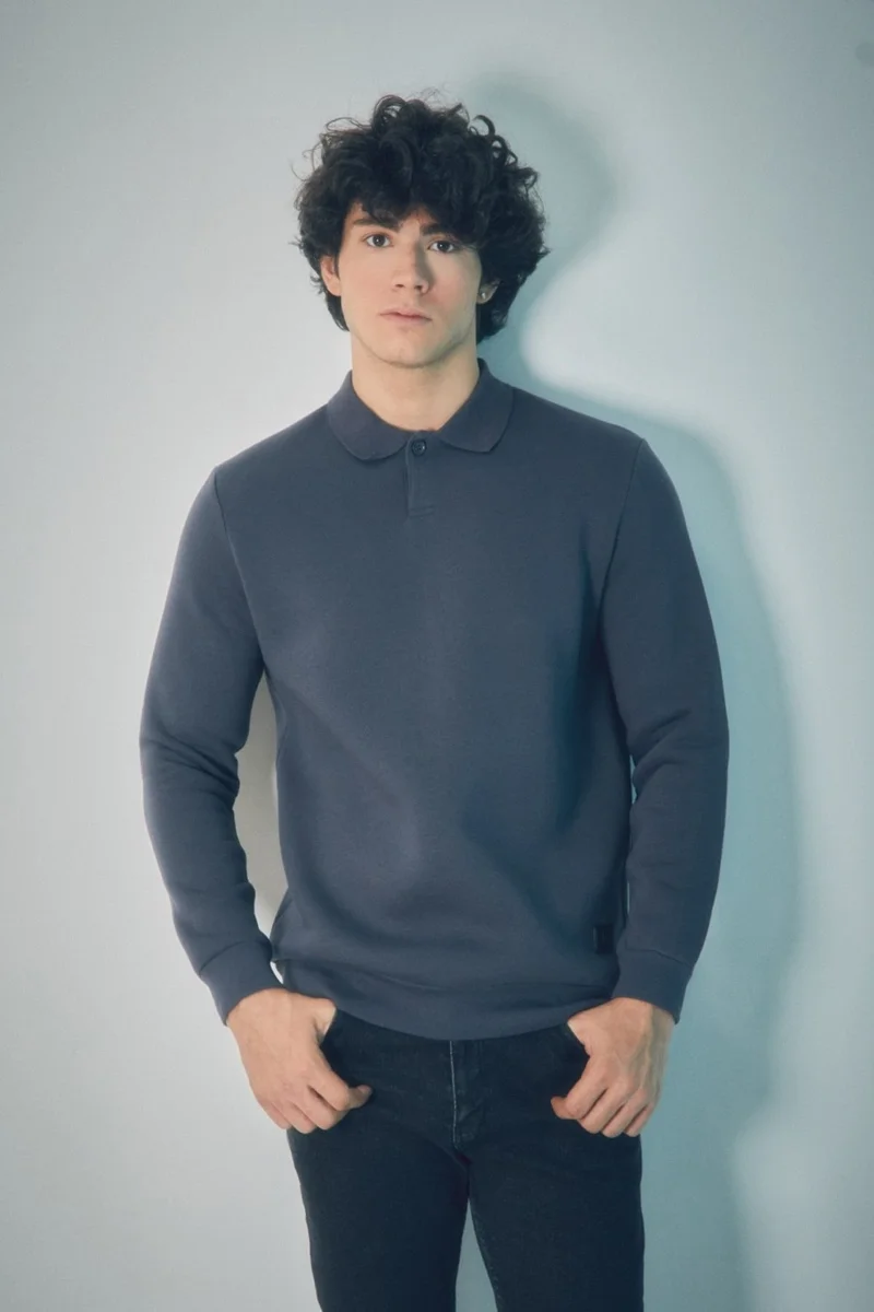 FullaModa Basic Polo Collar Buttoned Sweatshirt