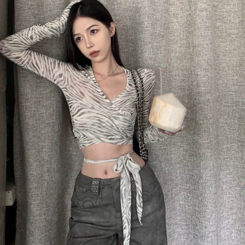 Cross Border Factory Thin Sunscreen Cross V-neck Zebra T-shirt Womens Summer Hot Girls Sexy Strap Short Long Sleeve Top zebra pattern