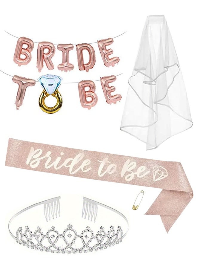 مجموعة ديكور الزفاف المكونة من 4 قطع: تشمل حزام الزفاف، تاج من أحجار الراين، حجاب الكتف، بالونات، مستلزمات حفل الزفاف، وديكورات تجمع وصيفات العروس. - Image 1