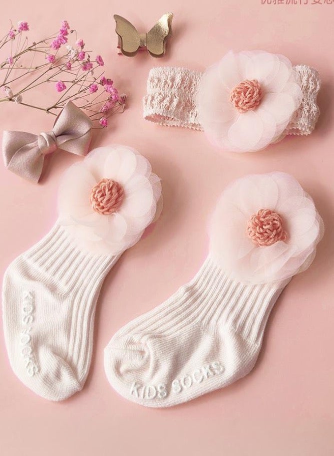 Baby Gift Set Pink Baby Shower Gift - Image 4