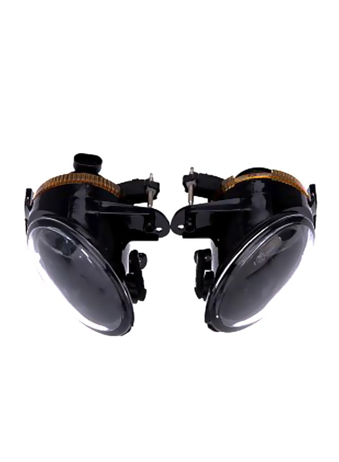 إسكدنيا طقم مصابيح للضباب من قطعتين لسيارة فولكس فاجن باسات B6 (2006/2007/2008) - Image 1