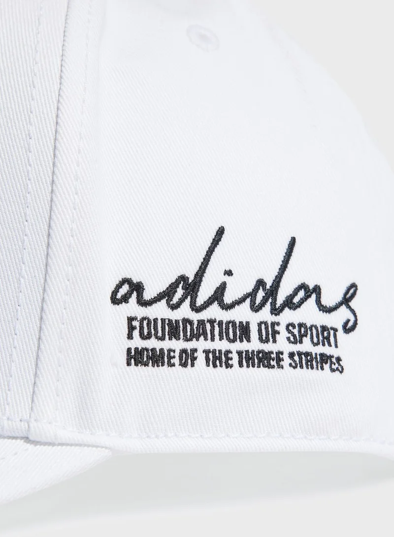 adidas قبعة بحافة مسطحة