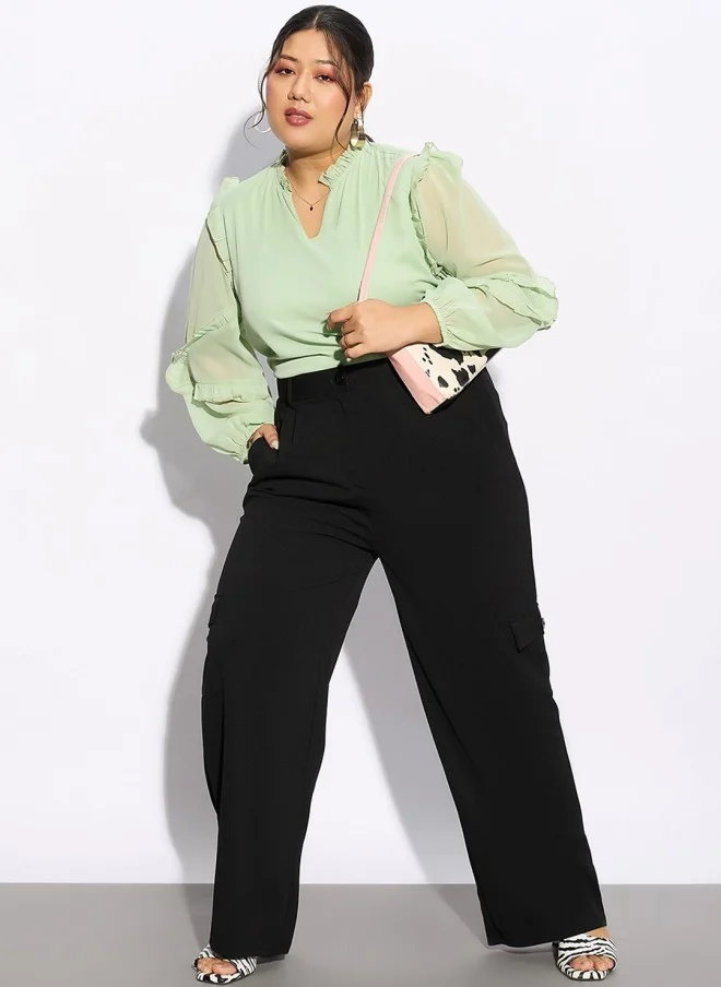 SASSAFRAS Black Cargo Pants for Women