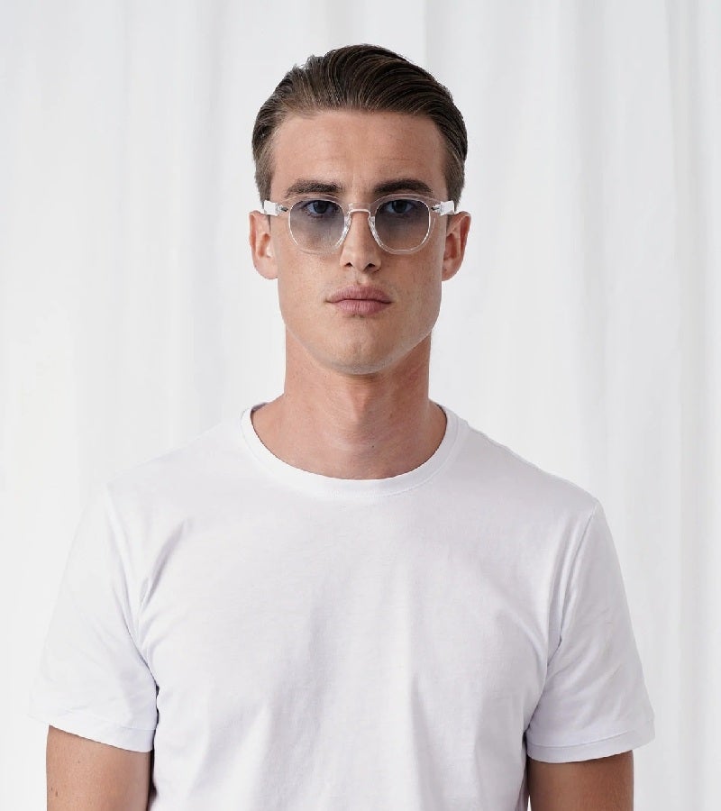  اكسبليست باوتس نظارات شمسية أنيقة جوني كلير متدرجة زرقاء للجنسين - Image 3