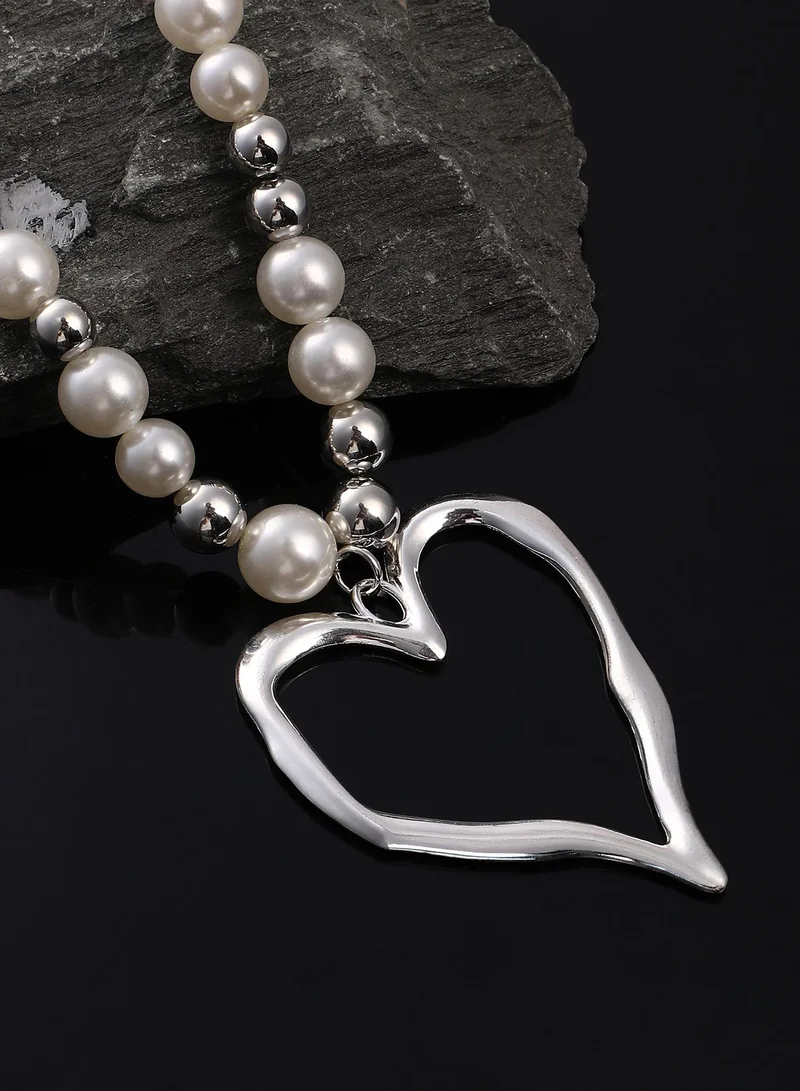 SOHI Beaded Heart Necklace