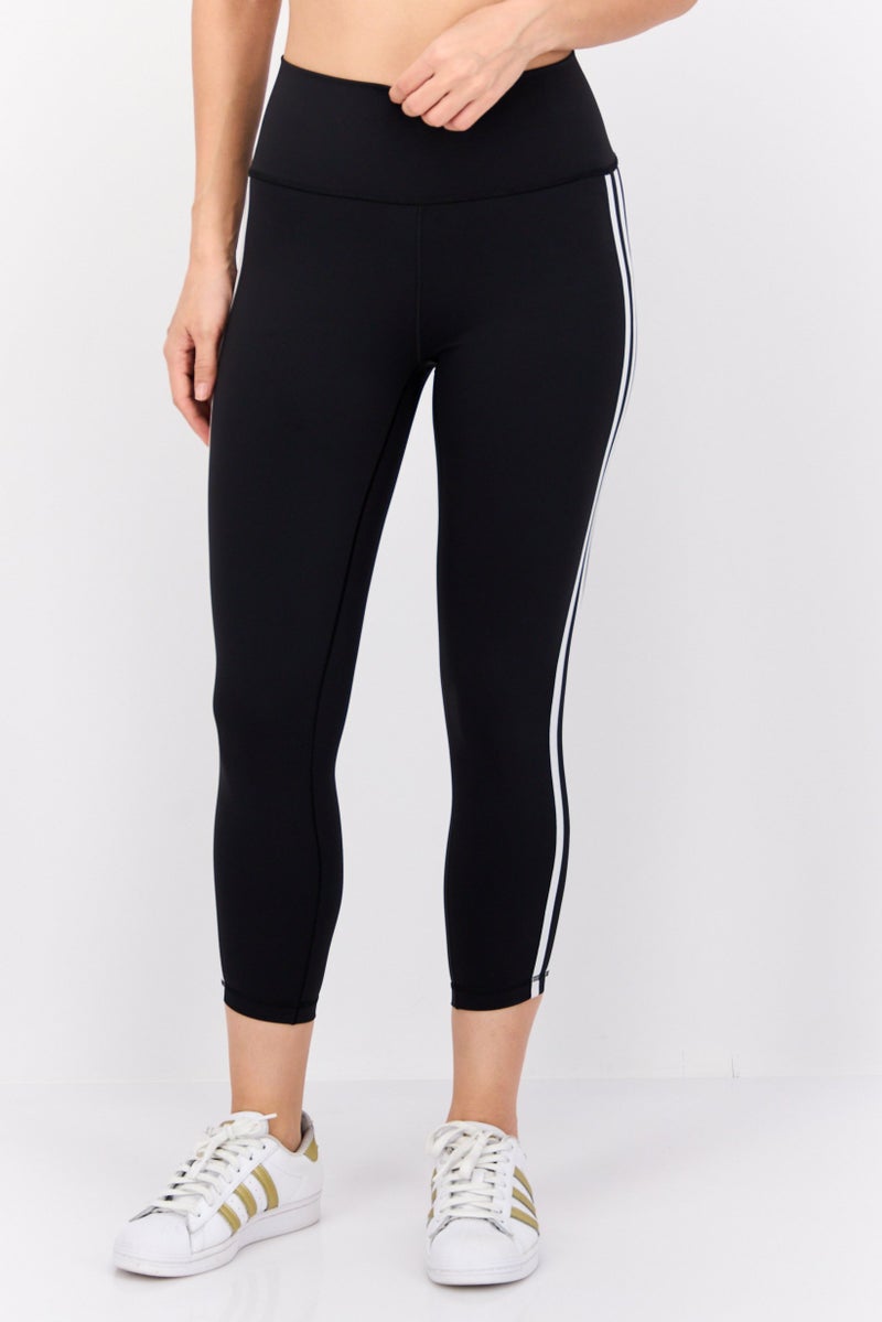 Adidas سراويل رياضية نسائية للياقة 7/8، سوداء - Image 1