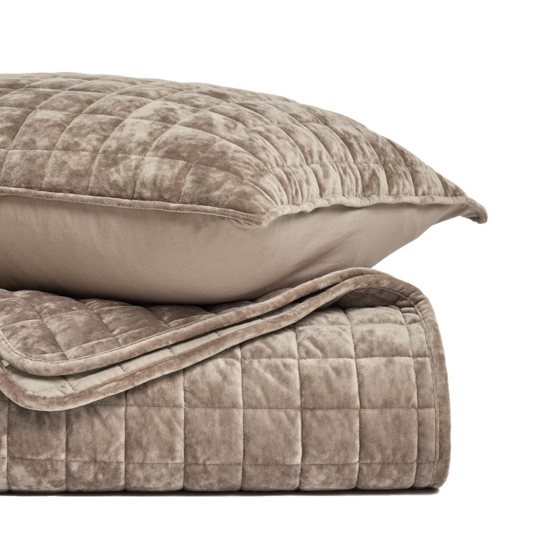 RECYCO Luxury Velvet Quilt Queen Size Bedding Set, Ultra Soft Velvet Comforter Set, Lightweight Quilted Channel Box Stitch Oversized Bedspread Coverlet for All Season, with 2 Shams, Natural Tan - Image 5