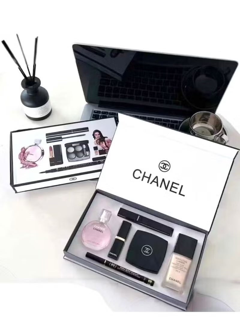 مجموعة شانيل الفاخرة المكونة من 6 قطع