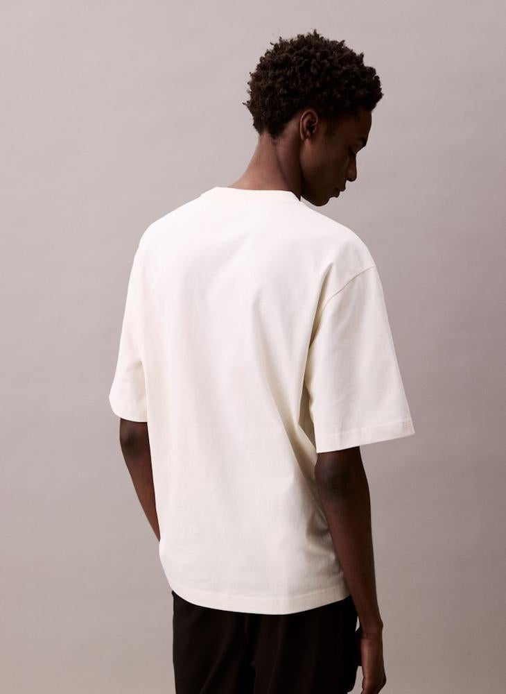 CALVIN KLEIN Graphic Crew Neck T-Shirt - Image 2