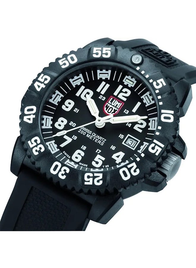 Luminox ساعة يد مطاطية دائرية الشكل للرجال XS.3051.F - 44 مم - Image 3