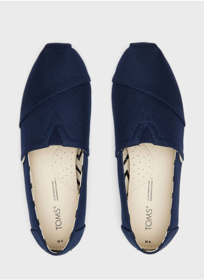 TOMS - Essential Slip Ons - Image 1
