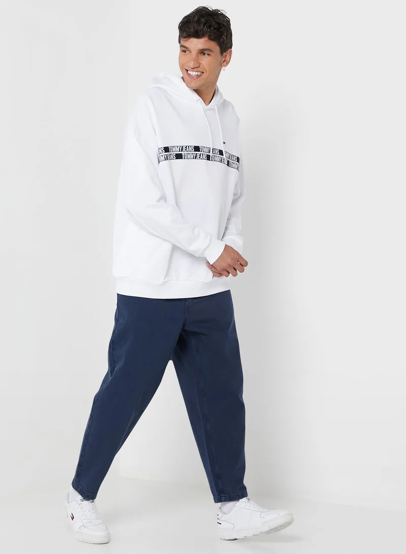 TOMMY JEANS Logo Hoodie