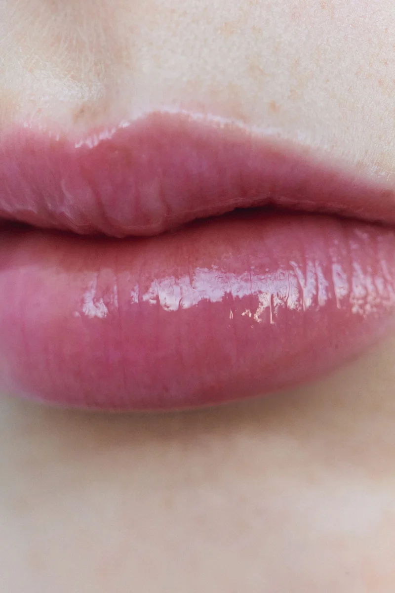 اتش اند ام ملمع شفاه هايبر غلوس