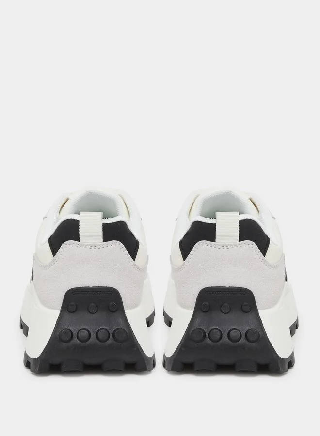 Styli Styli Women Sporty Striped Sneakers
