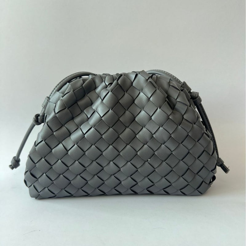 Ins Super Fire Cloud Bag Woven Women'S Bag Sweet Fashion Crossbody Bag Explosions - Image 3