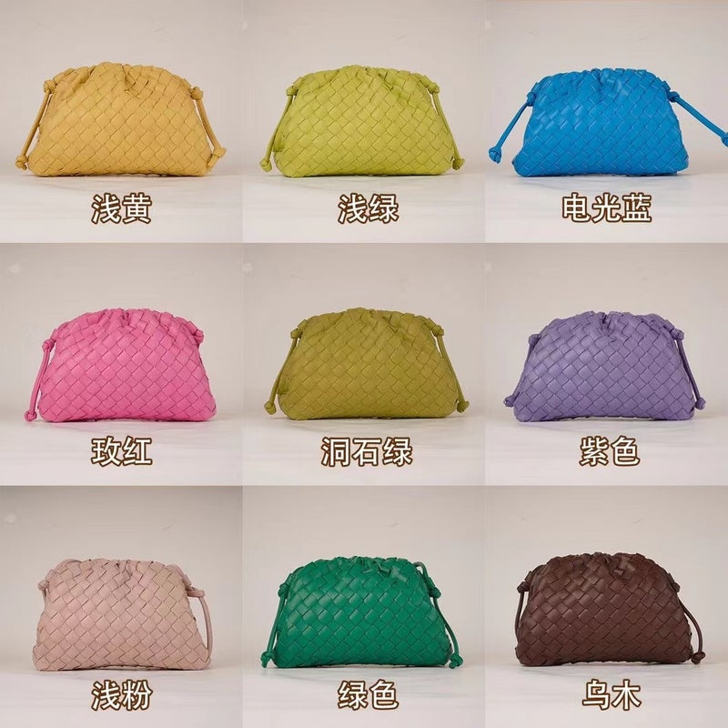 Ins Super Fire Cloud Bag Woven Women'S Bag Sweet Fashion Crossbody Bag Explosions - Image 4
