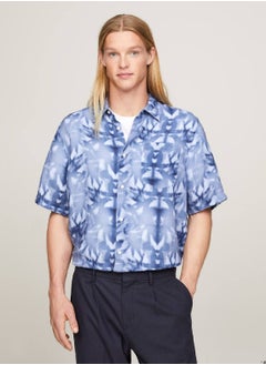TOMMY HILFIGER Men's Palm Print Tie-Dye Linen Relaxed Short Sleeve Shirt -  Pure linen, Blue/ Multicolor  - Image 1