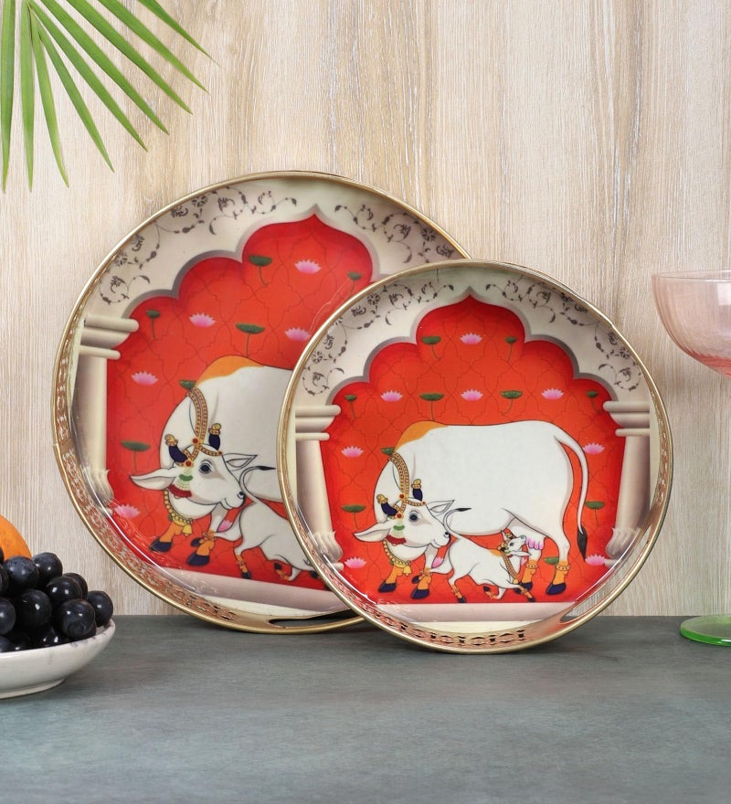 Two Moustaches Kamdhenu Cow & Calf in Darbar Design Serving Trays Set (8 Inches & 10 Inches), Serving Plates for Home, Platters for Tea/Coffee/Snacks, Decorative Pichwai Tray, Multicolored, Pack of 2 - Image 3
