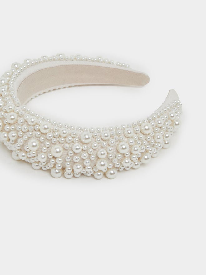 Styli Styli Faux Pearl Embellished Headband  - Image 4