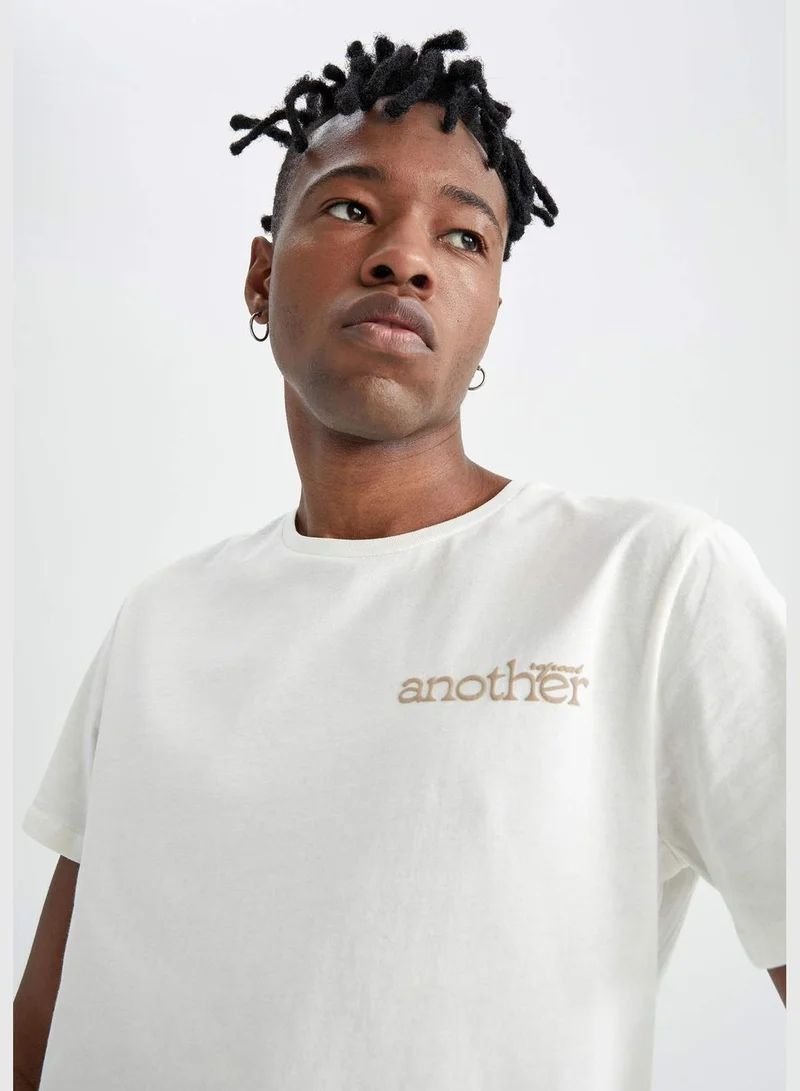 DeFacto Slim Fit Crew Neck Short Sleeve Slogan Print T-Shirt