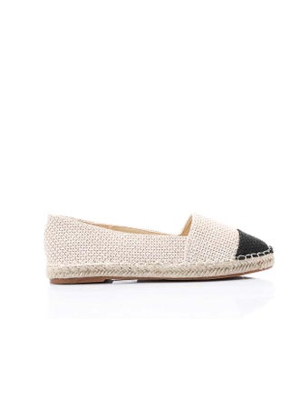 Knitted Flat Shoes - Beige & Black