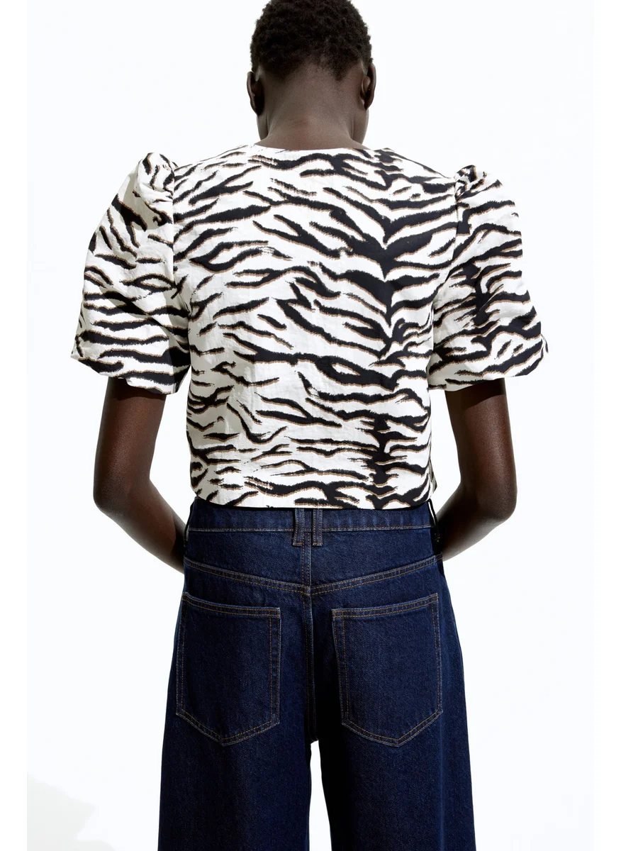 اتش اند ام Puff-Sleeved Blouse