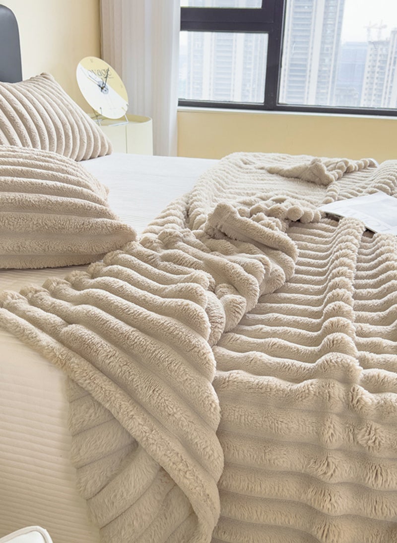 Sharpdo - Light Luxury Short-Pile Rabbit Fur Thickened Blanket, Suitable for Office Nap Blanket, Sofa Blanket 200*230CM(Pillowcase Not Included) - Image 1