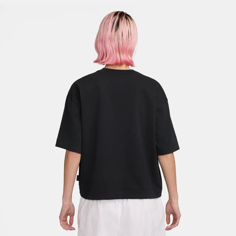 نايكي تيشيرت رياضي نسائي