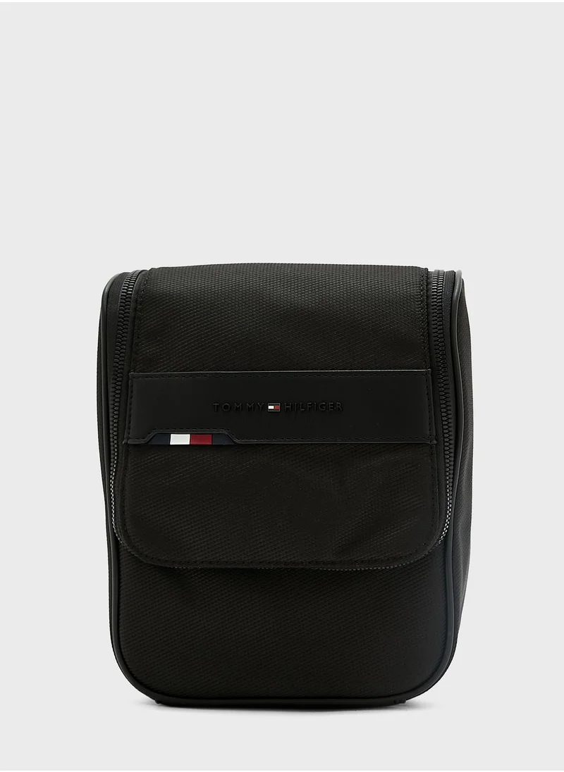 TOMMY JEANS Logo Toiletry Bag