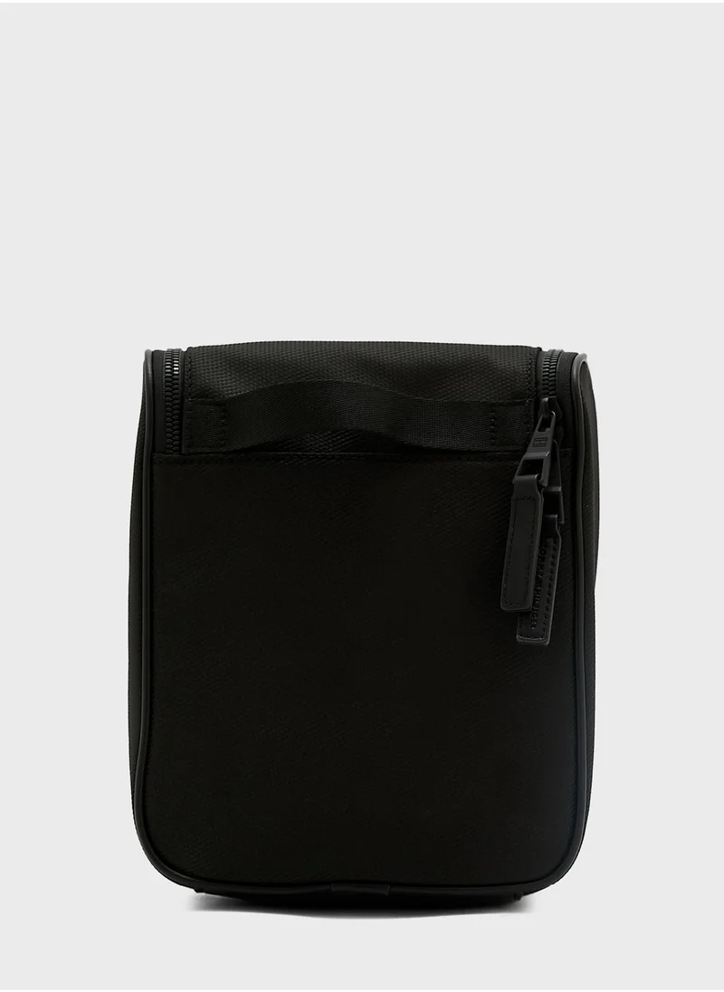 TOMMY JEANS Logo Toiletry Bag