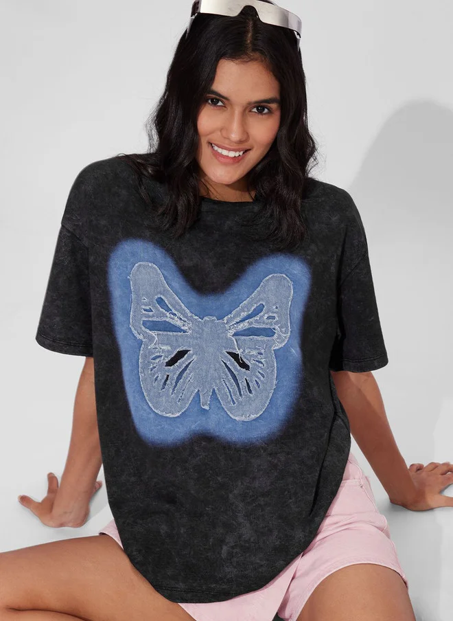 ذا سوليد ستور The Souled Store Women's Oversized Fit Graphic Printed Black T-Shirt