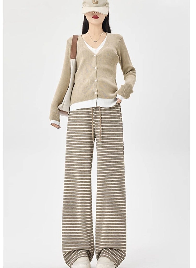 بنطلون الحمل المخطط الفضفاض ذو الرباط مثالي للارتداء اليومي. - Image 2