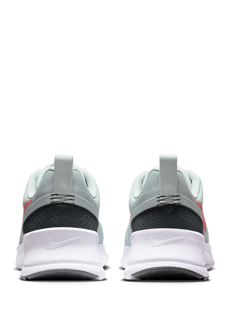 Nike Air Max Nuaxis  - Image 4