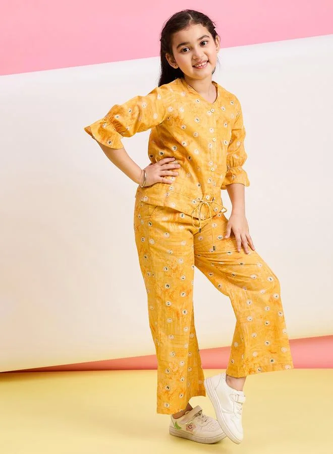 Stylo Bug Floral Print 3/4 Sleeves Top & Pants Set by Styli