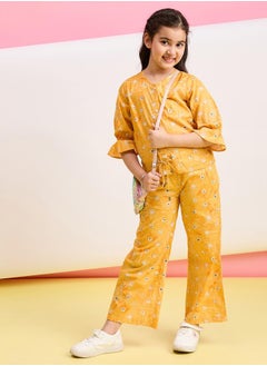 Stylo Bug Floral Print 3/4 Sleeves Top & Pants Set by Styli  - Image 2