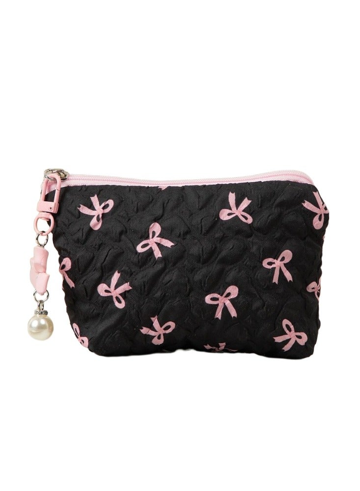 حقيبة مستحضرات تجميل جذابة باللون الأسود والوردي مع عقدة، منظم مكياج محمول مع زخارف اللؤلؤ للنساء، صغيرة، 14*2.5*10 سم - Image 1