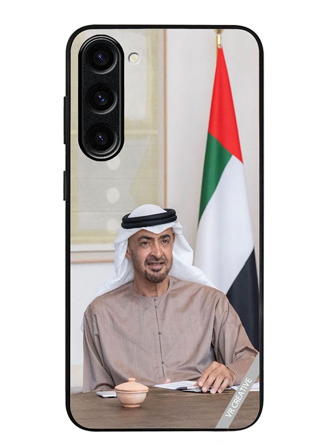 VR CREATIVE غطاء حماية لهاتف سامسونج جالاكسي S24 بلس بتصميم الشيخ محمد بن زايد آل نهيان متعدد الألوان - Image 1