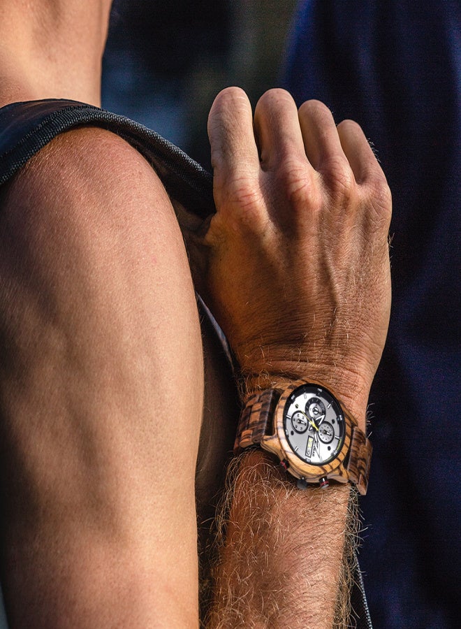 ريداير ساعة رجالية بهيكل وسوار خشبيين، حركة كوارتز، عرض الوقت والتقويم، مؤشر مضيء، وظيفة ساعة توقيت، مقاومة للماء، سوار أنيق للرجال، مناسب للرياضة والحياة اليومية (معبأة في علبة). - Image 3